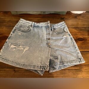 American Eagle Outfitters 14- Light Blue Denim Skort